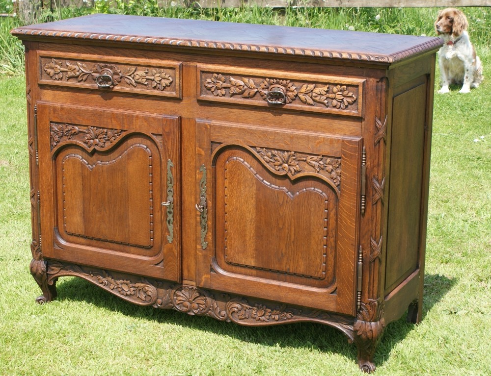 a superb early 20th century antique french louis xv style oak buffet sideboard